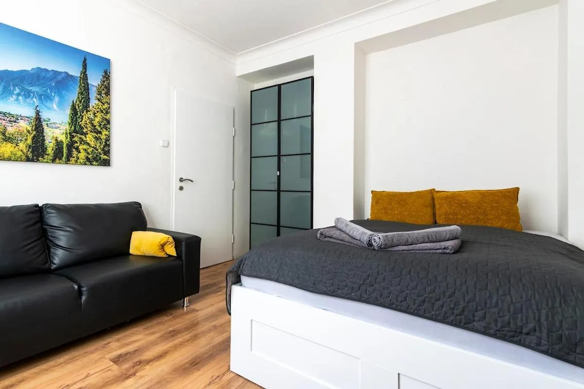 Terrace Apartment Prague Centre Wenceslas Square Tjeckien